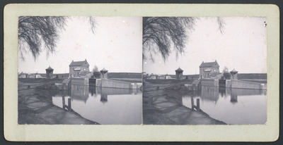503038 Gezicht op de Wilhelminasluis in het Zederikkanaal te Vianen.